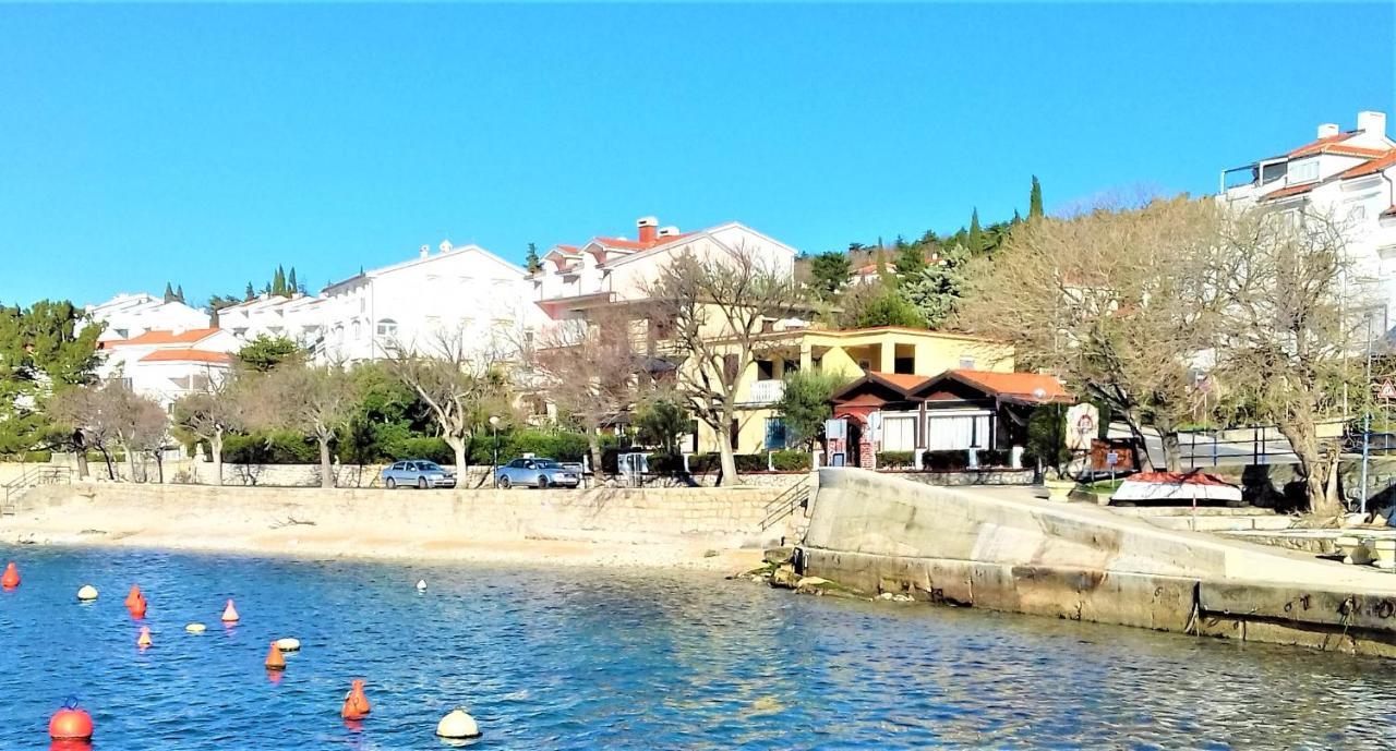 Branko Fabijanic Front Row By The Sea Apartman Selce Kültér fotó